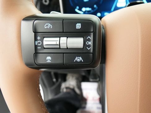 Used 2025 Hyundai Santa Fe Limited AWD/4WD image 48