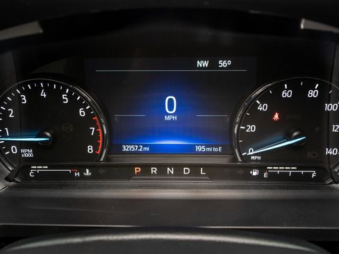 Used 2022 Ford Explorer XLT w/ Equipment Group 202A image 26