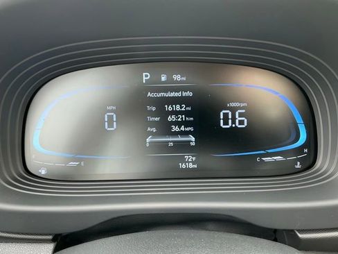 Used 2026 Hyundai Venue SEL FWD image 22