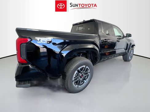 New 2025 Toyota Tacoma TRD Sport image 4