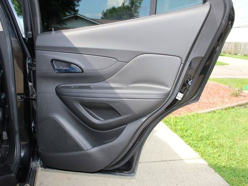 Used 2019 Buick Encore Preferred FWD image 33