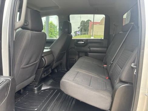 Used 2023 GMC Sierra 3500 Pro w/ Convenience Package AWD/4WD image 12