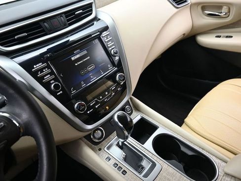 Used 2021 Nissan Murano SV image 22