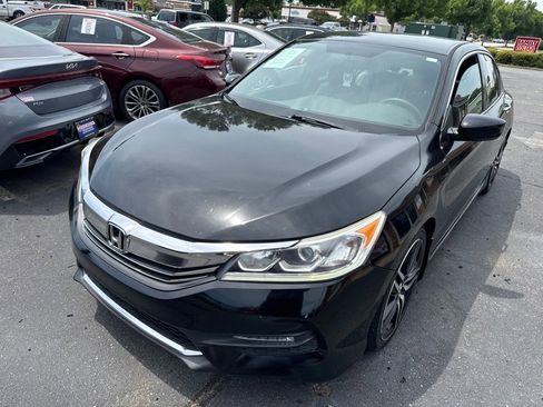 Used 2017 Honda Accord Sport Special Edition image 1