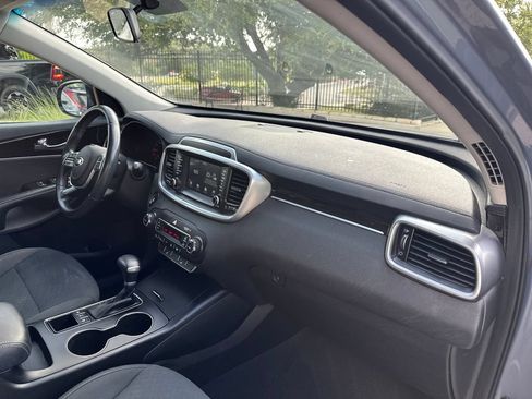Used 2020 Kia Sorento S AWD/4WD image 37