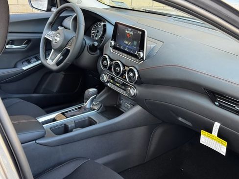 New 2025 Nissan Sentra SR image 13