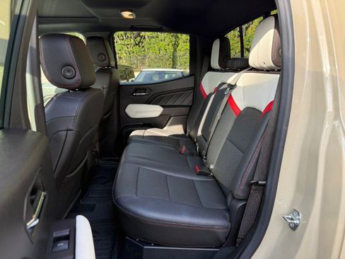 Used 2024 GMC Canyon AT4X w/ AT4X AEV Edition image 14