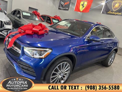 Used 2020 Mercedes-Benz GLC 300 4MATIC Coupe image 2