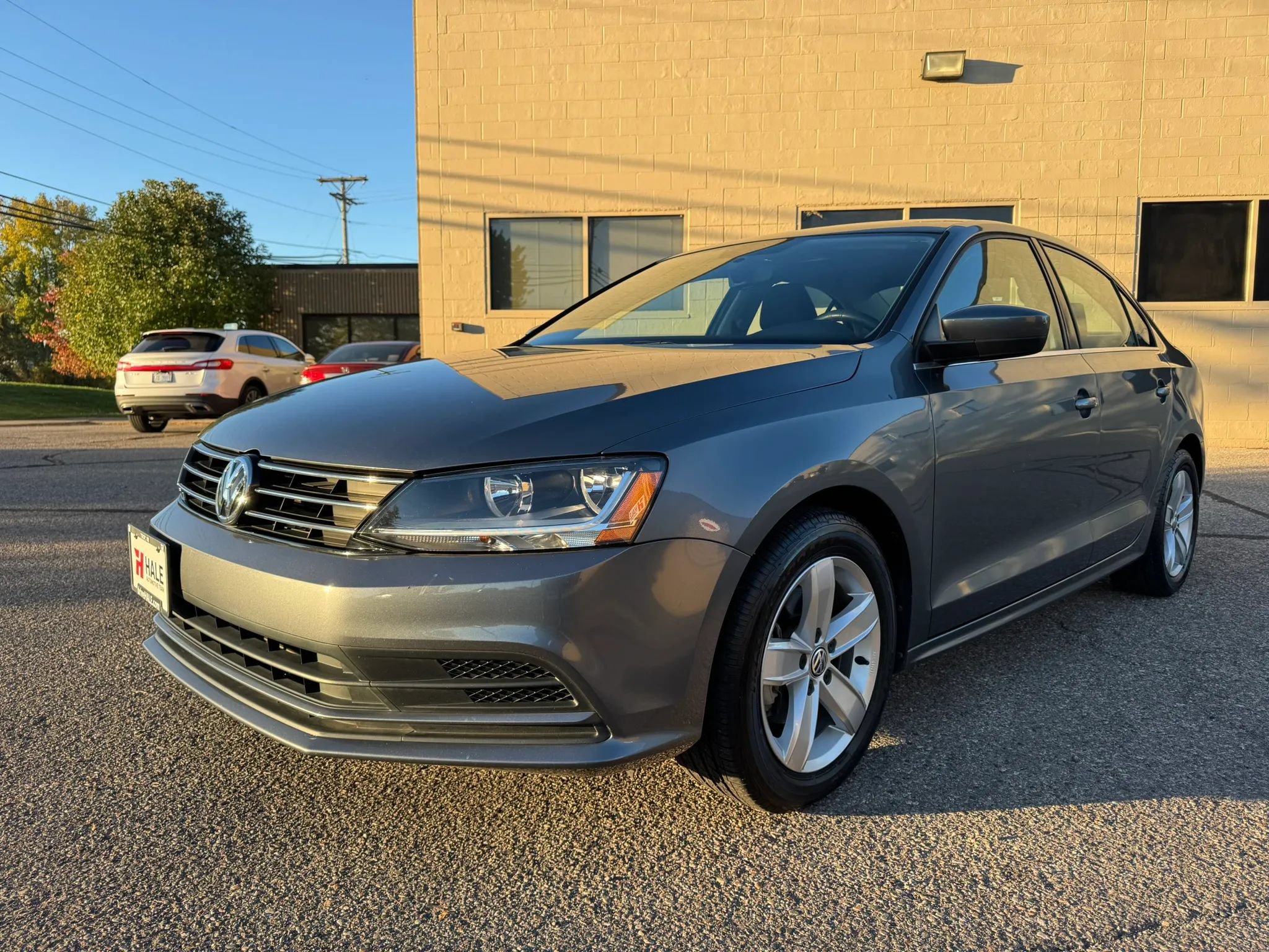 Used 2017 Volkswagen Jetta S FWD image 3