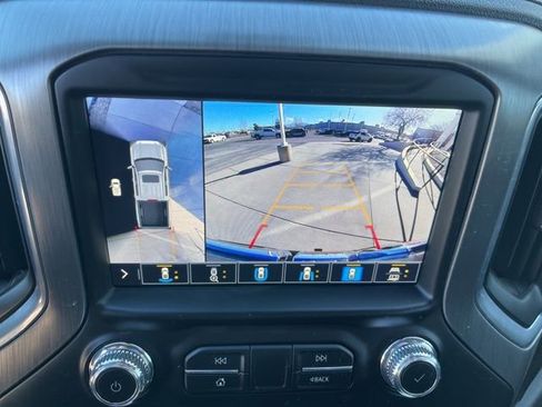 Used 2021 GMC Sierra 1500 Denali w/ Denali Ultimate Package image 11