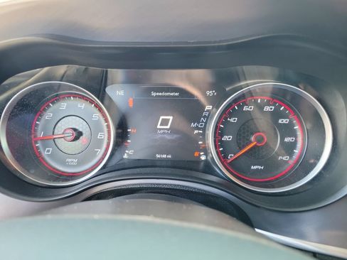 Used 2020 Dodge Charger SXT RWD image 26