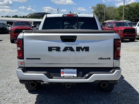 New 2026 RAM 1500 Big Horn w/ Night Edition AWD/4WD image 23