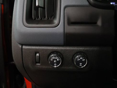 Used 2016 Chevrolet Colorado Z71 image 17