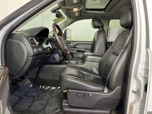 Used 2013 GMC Sierra 3500 Denali image 11