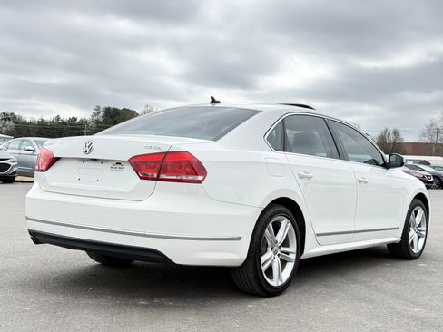 Used 2014 Volkswagen Passat 1.8T SEL Premium image 7