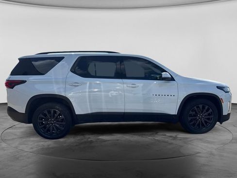 Used 2023 Chevrolet Traverse RS AWD/4WD image 12