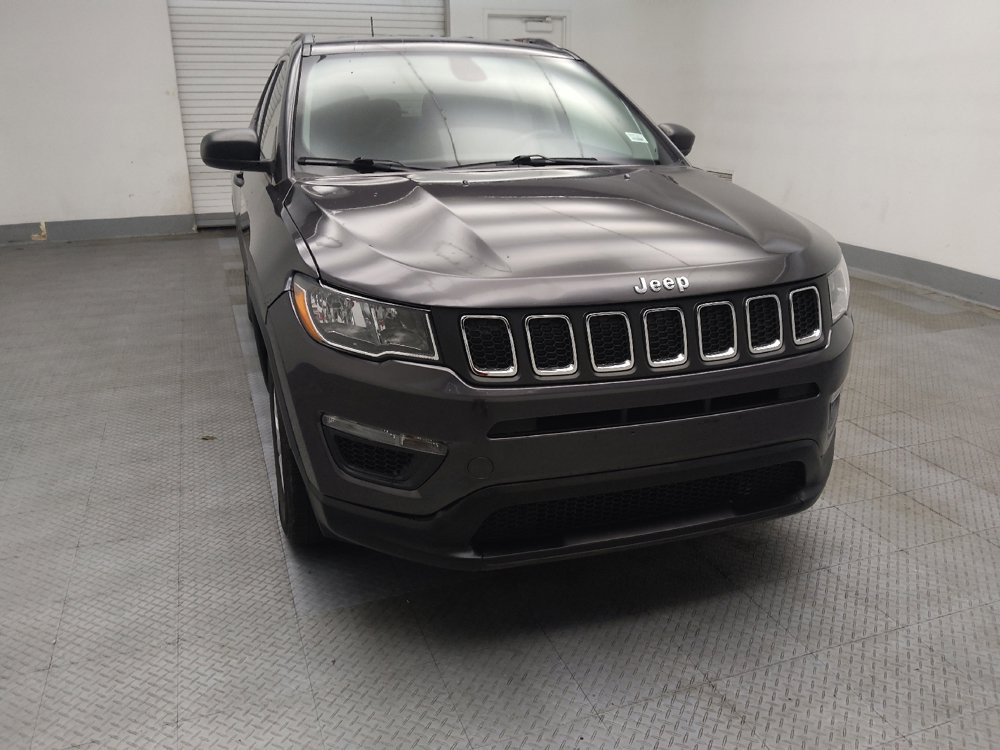 Used 2021 Jeep Compass Sport FWD image 13