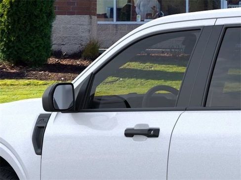 New 2025 Ford Maverick XL image 21