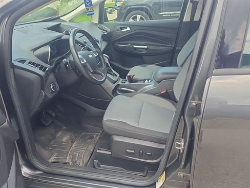 Used 2018 Ford C-MAX SE w/ Cold Weather Package FWD image 11