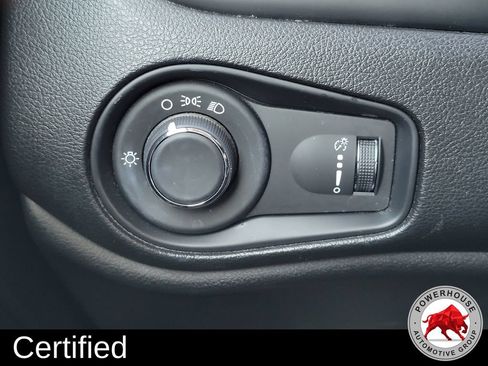 Used 2020 Jeep Renegade Sport w/ Sport Appearance Group FWD image 26
