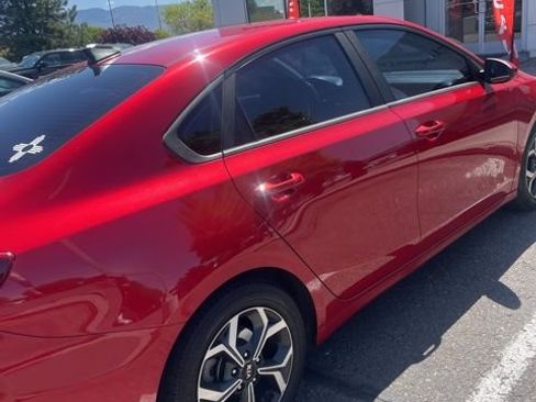 Used 2019 Kia Forte LXS image 13