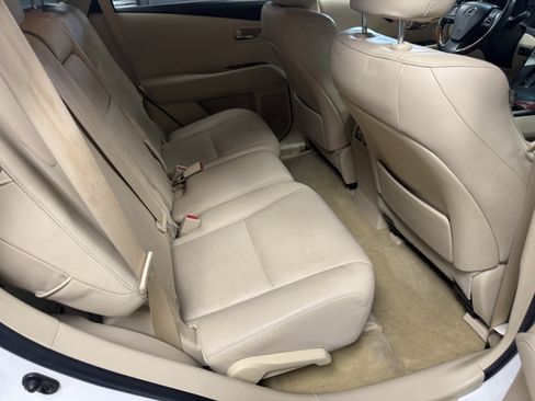 Used 2010 Lexus RX 350 2WD w/ Luxury Pkg image 8