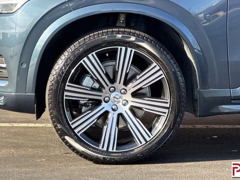 Used 2025 Volvo XC90 B6 Plus w/ Protection Package Premier image 35