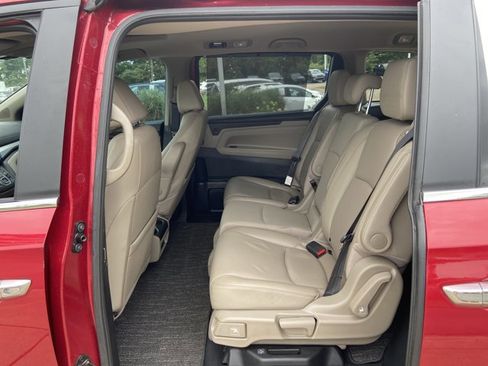 Used 2023 Honda Odyssey EX-L image 48
