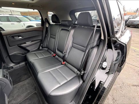 Used 2022 Nissan Rogue SV w/ SV Premium Package image 25