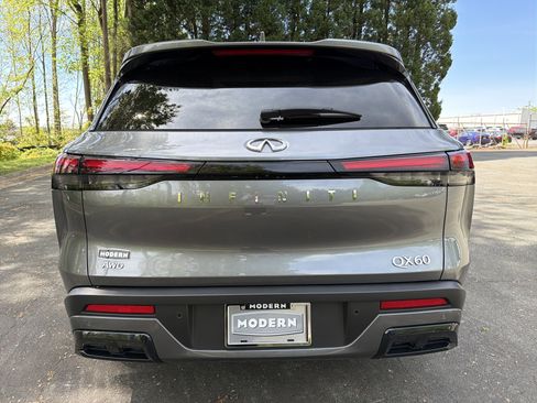 Certified 2025 INFINITI QX60 Luxe w/ Vision Package image 25