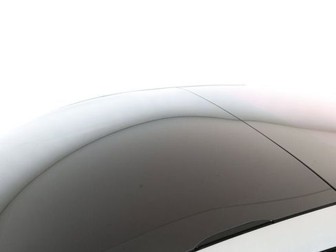 Used 2023 Lucid Air Touring image 8