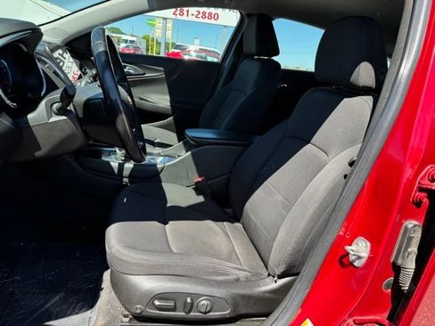 Used 2016 Chevrolet Malibu LT FWD image 8