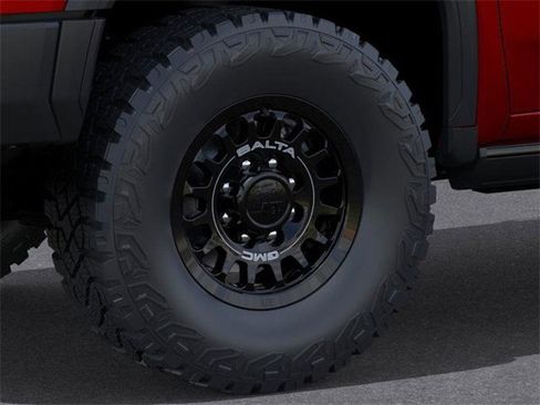 New 2026 GMC Sierra 2500 AT4X w/ AT4X AEV Edition image 9