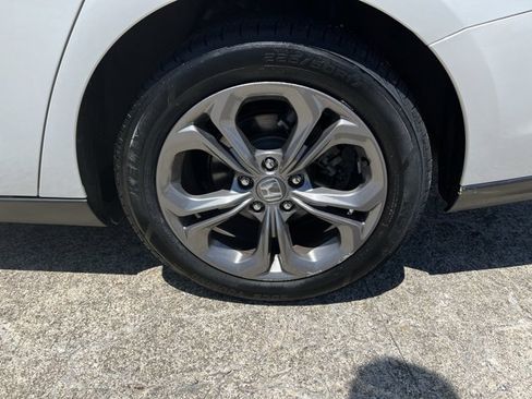 Used 2024 Honda Accord EX image 33