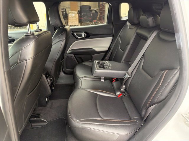 Used 2024 Jeep Compass Limited AWD/4WD image 15