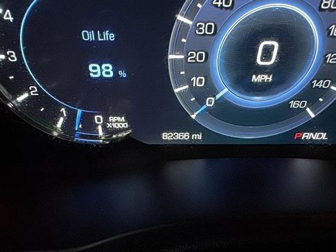 Used 2019 Cadillac Escalade Premium Luxury image 25