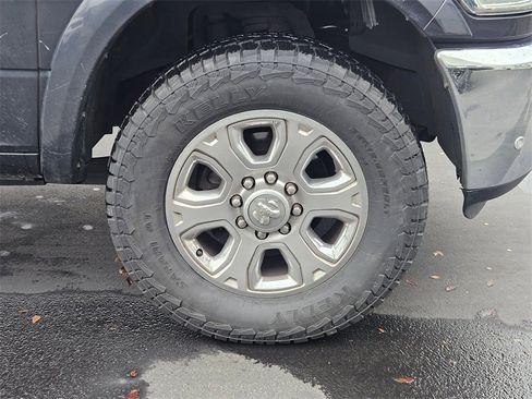 Used 2018 RAM 2500 Laramie image 43