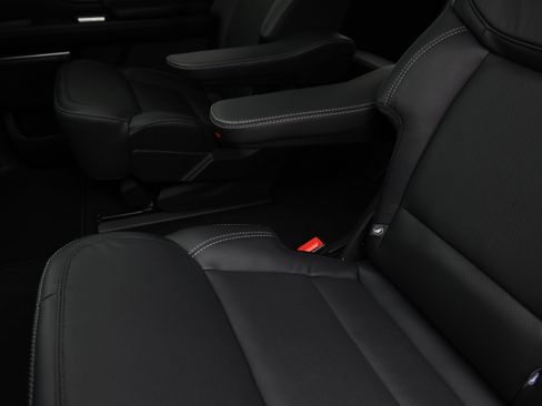 New 2025 Ford Expedition Platinum w/ Driver's Package image 48