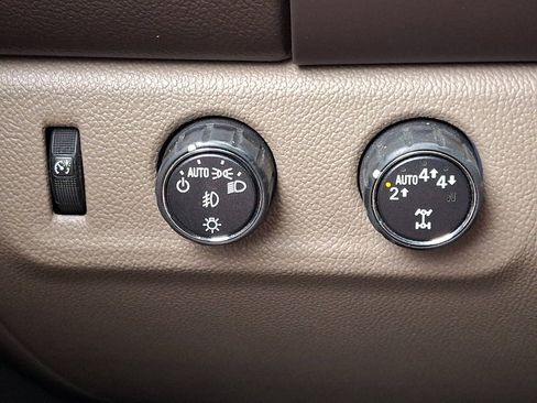 Used 2019 GMC Canyon SLT w/ Driver Alert Package AWD/4WD image 23