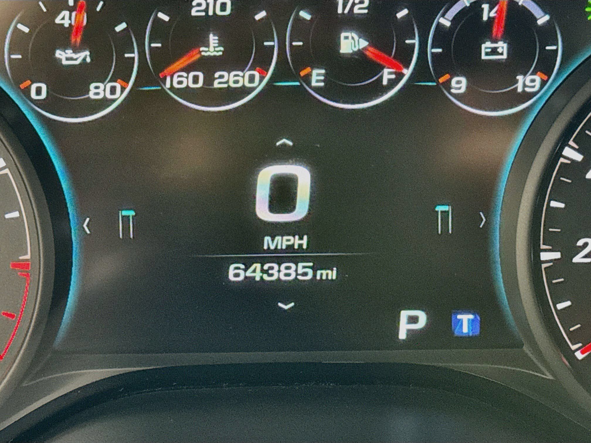 Used 2018 Chevrolet Camaro LT RWD image 2