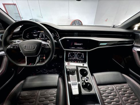 Used 2022 Audi RS 6 AWD/4WD image 17