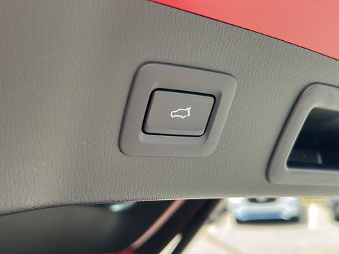 Used 2025 MAZDA CX-5 AWD 2.5 S w/ Preferred Package image 19