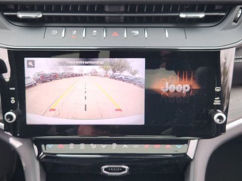 New 2026 Jeep Grand Cherokee L Limited image 13