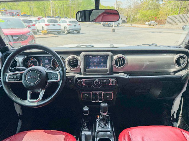 Used 2019 Jeep Wrangler Unlimited Sahara AWD/4WD image 6