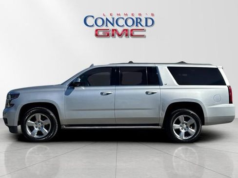 Used 2016 Chevrolet Suburban LT AWD/4WD image 7