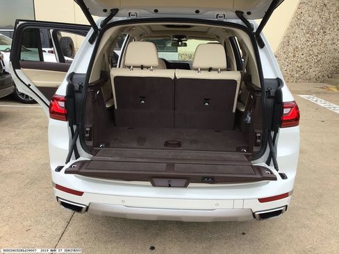 Used 2019 BMW X7 xDrive50i w/ Luxury Seating Package AWD/4WD image 10