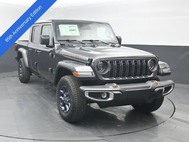 New 2026 Jeep Gladiator Sport AWD/4WD image 9