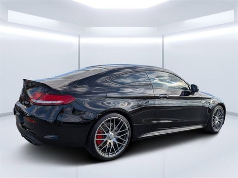 Used 2018 Mercedes-Benz C 63 AMG S image 3