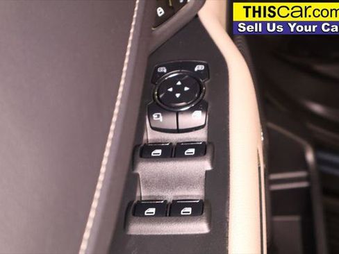 Used 2023 Ford Expedition XLT RWD image 34