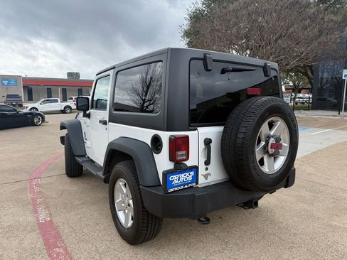 Used 2012 Jeep Wrangler Sport image 4